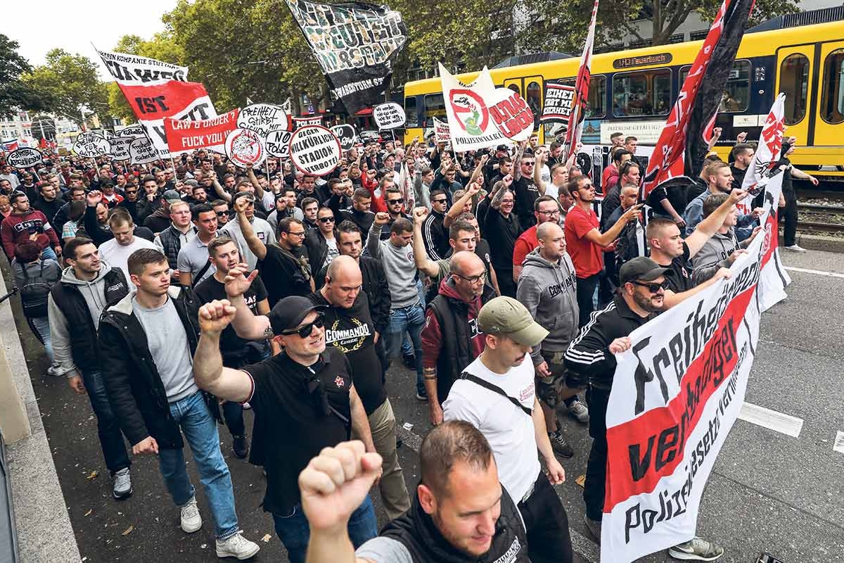 »Häufung unklarer Begriffe«. Im vergangenen Oktober demonstrierten in Stuttgart zahlreiche Menschen gegen das neue Polizeigesetz