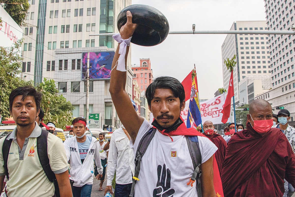 Demonstration gegen den Putsch in Yangon