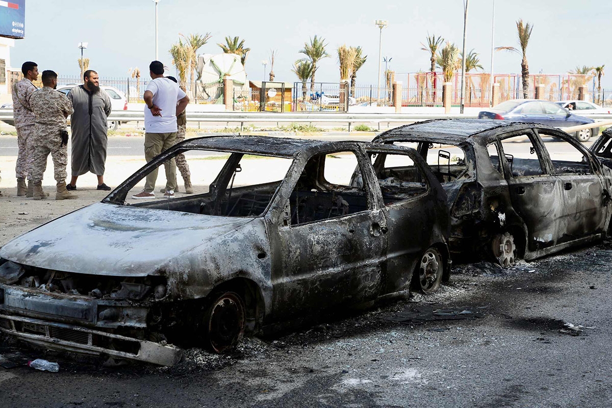 Zerstörte Fahrzeuge Tripolis