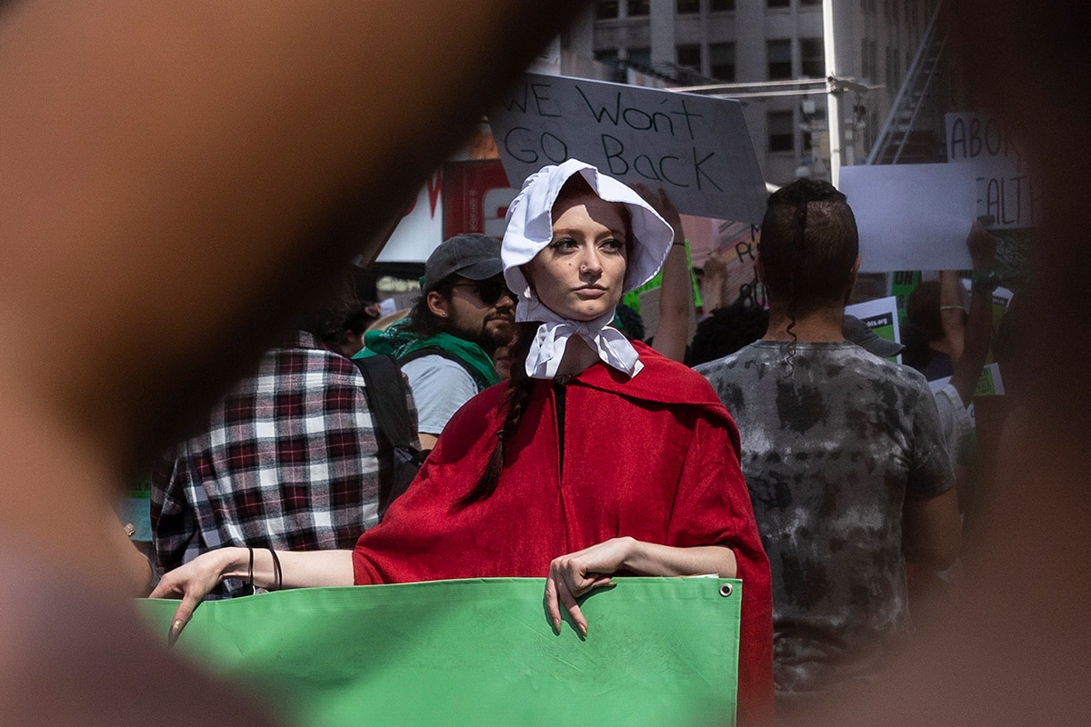 Verkleidete beim Protest gegen die Einschränkung des Abtreibungsrechts