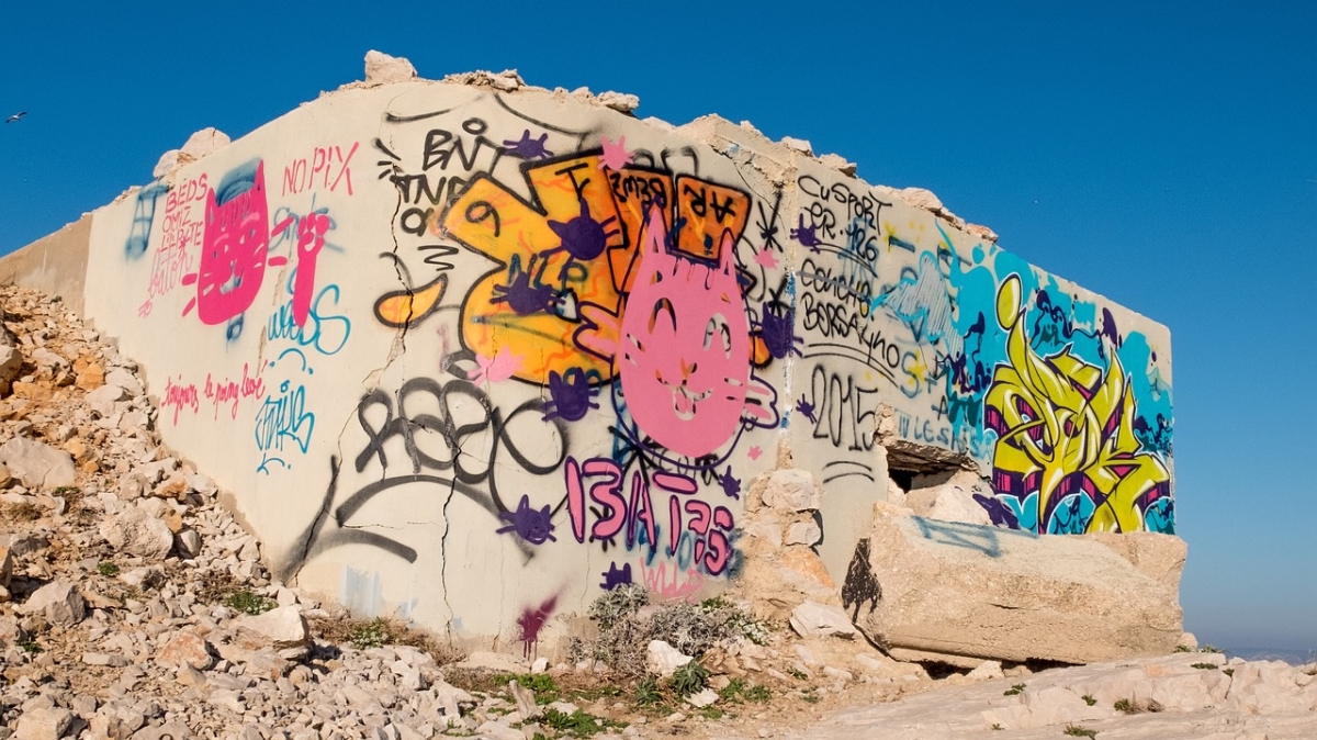 Graffiti an einem Bunker in Marseille