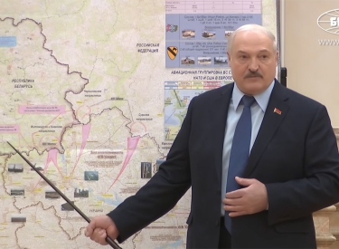 Alexander Lukaschenko bei einem Treffen mit Mitgliedern des Sicherheitsrats und der Führung des Ministerrats