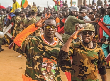 Demonstration vor einer französischen Militärbasis in Nigers Hauptstadt Niamey
