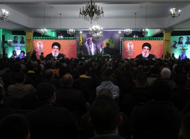 Hizbollah-Generalsekretär Hassan Nas­rallah spricht auf einer Gedenkveranstaltung für den von einer israelischen Drohne getöteten Kommandeur Wissam al-Tawil im Südlibanon, 14. Januar